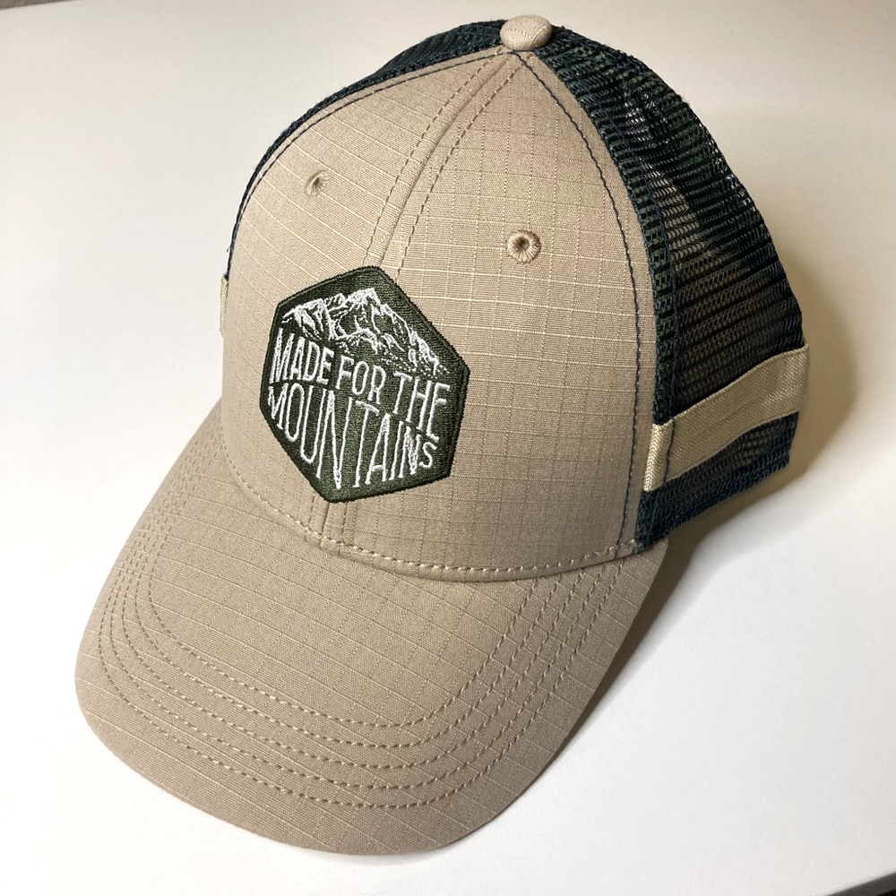 NWOT United By Blue Six Panel Trucker Hat "Made for The Mountains"